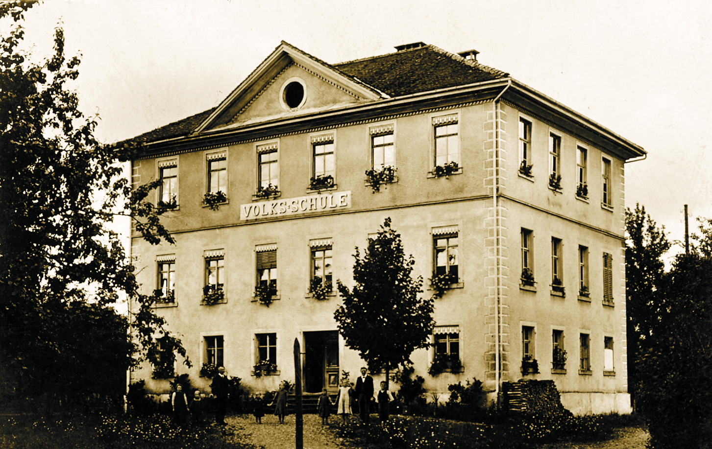 19 Alte Volksschule