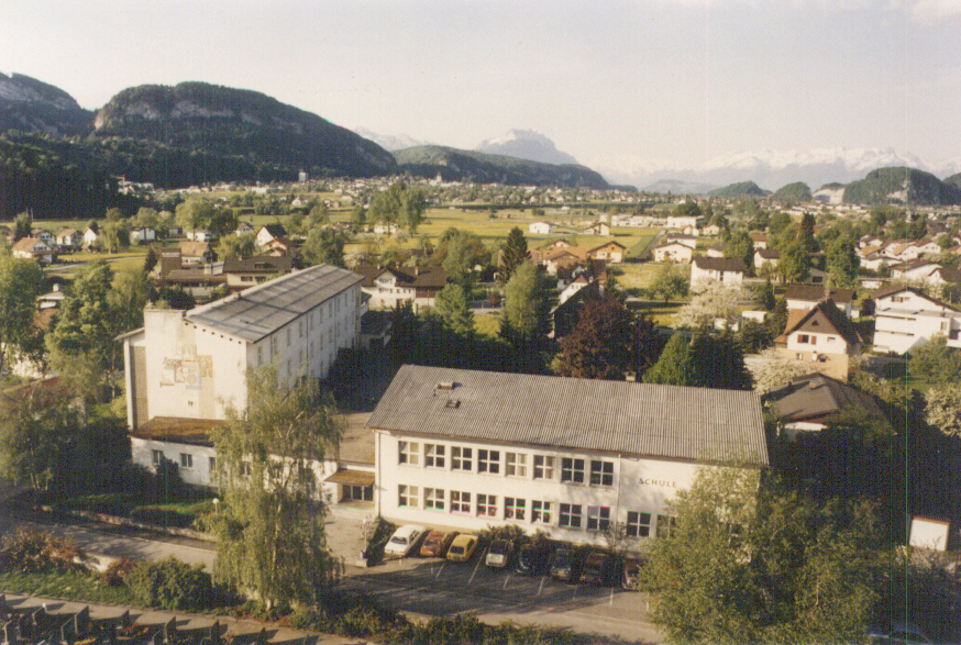 Volksschule am Berkmannweg 2