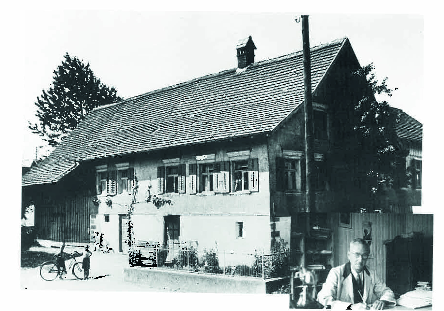 Im Haus, Achstraße 13 (1976 abgebrochen, jetzt Parkplatz Billa Plus), befand sich von 1919 bis 1938 das Gemeindeamt