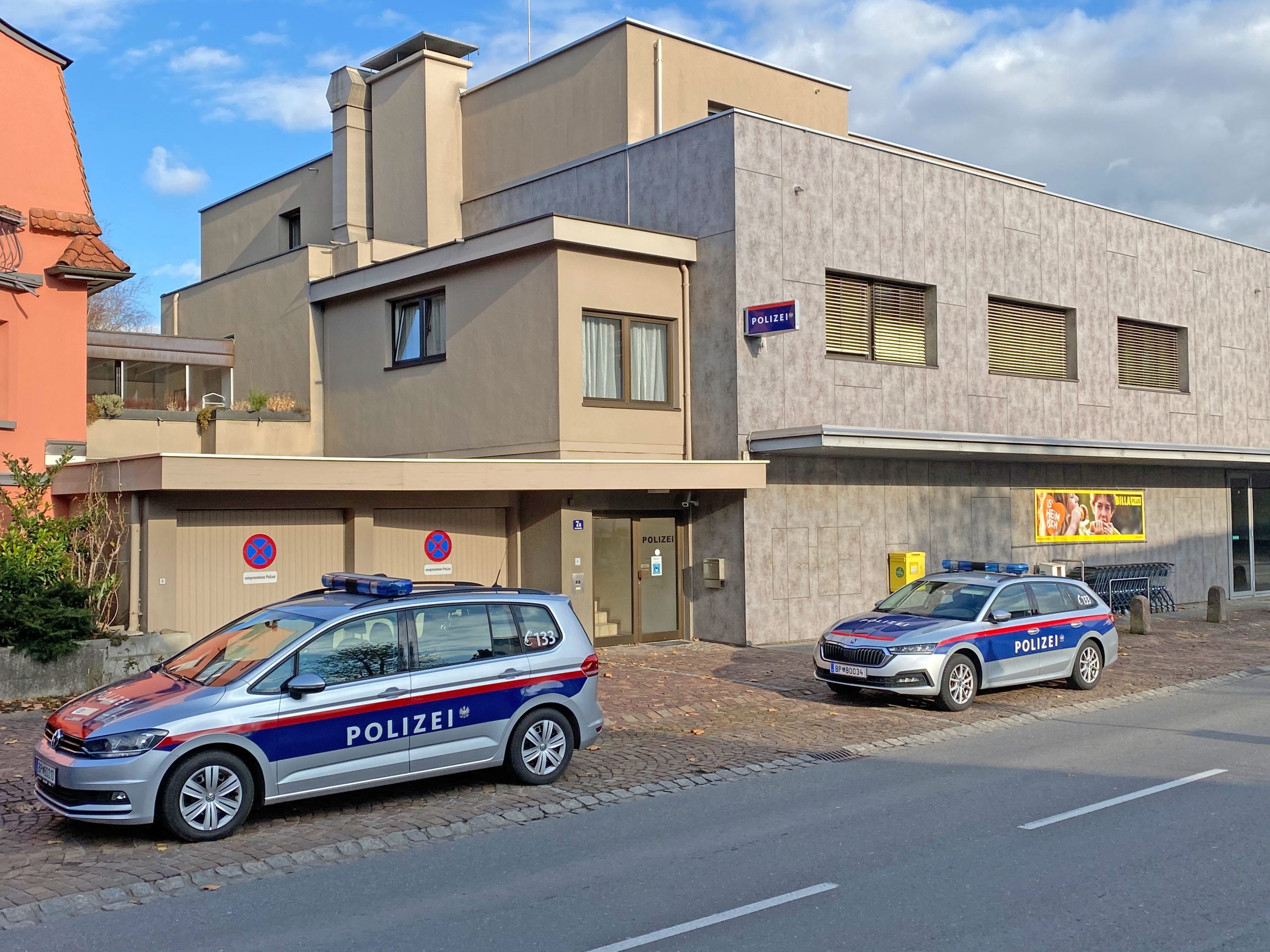 Seit 1988 befindet sich der Polizeiposten in der Achstraße 7a