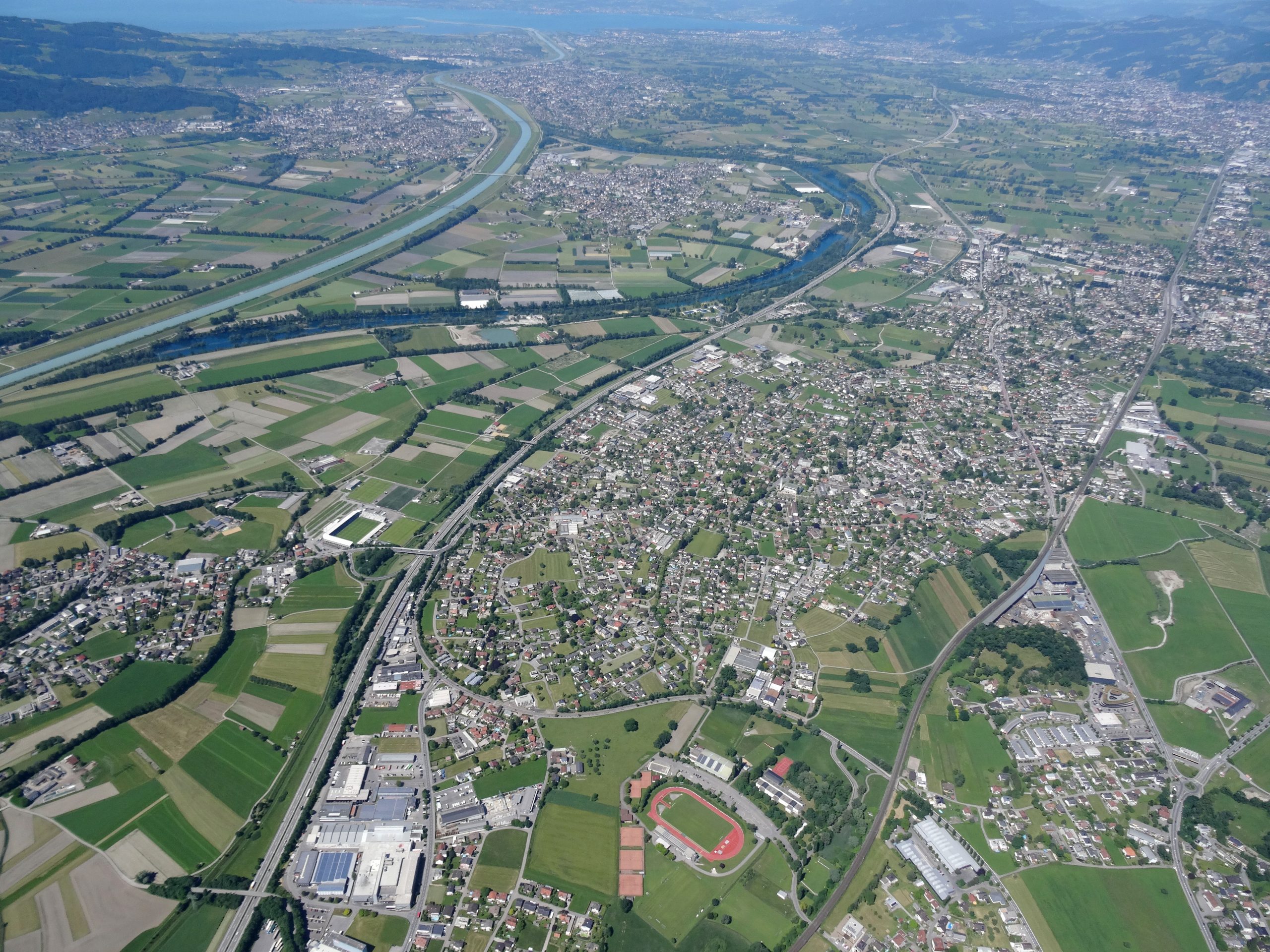 Altach Luftbild Rhein