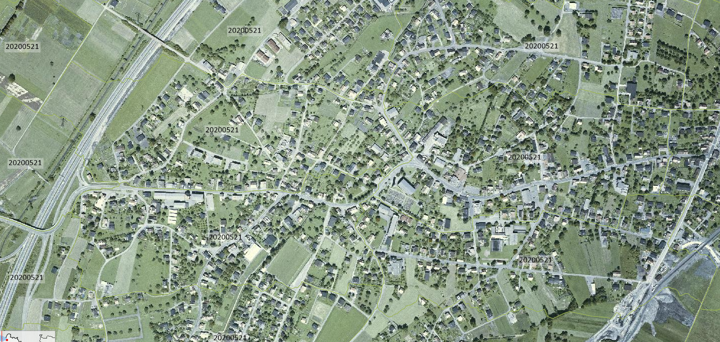 Ein Luftbild der Gemeinde Altach ca. im Jahre 1980